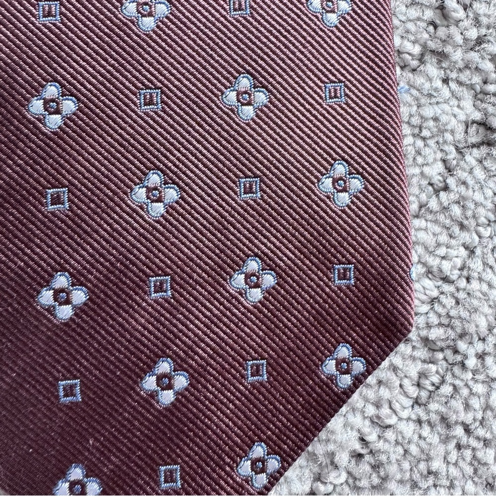 2/$20 Brooks Brothers Silk Tie Brown Geometric Floral Made in USA - Picture 2 of 8